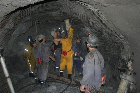 大悟工程爆破中的危险因素分析以及应对工程爆破危险的措施