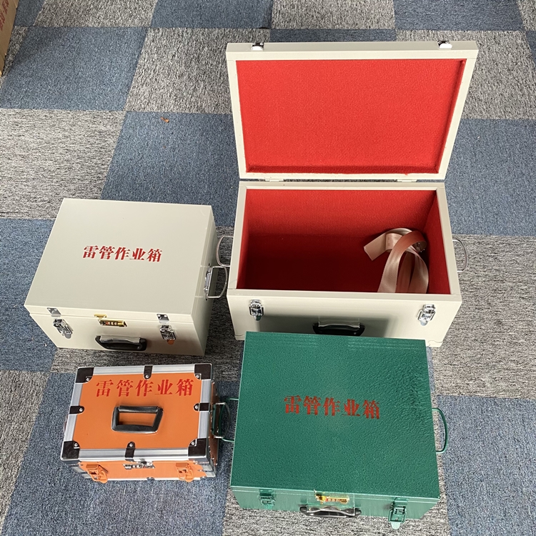 大悟爆破工程作业箱如何选择？玻璃钢与传统材质的全面对比